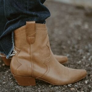 Tan Leather Western Cowgirl Boots Coastal Matisse Size.10 Women